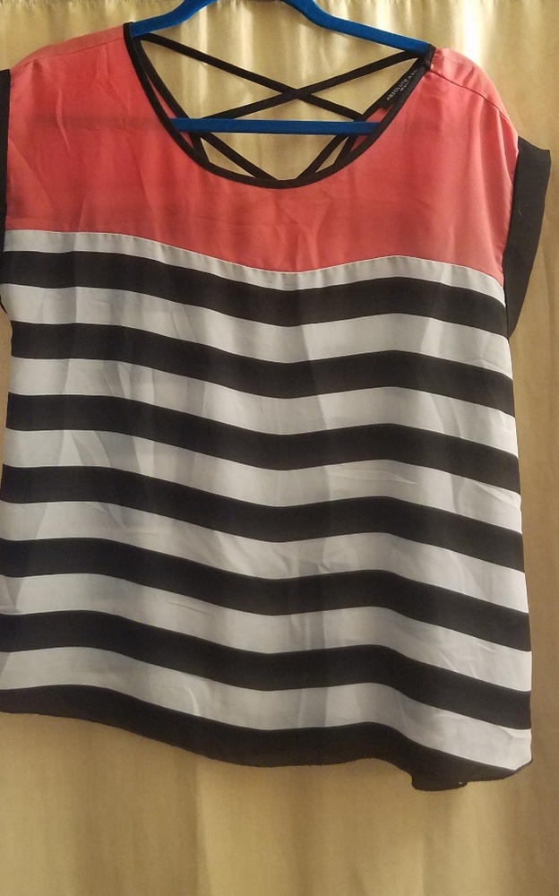 Absolute Angel Striped top - Picture 2 of 3